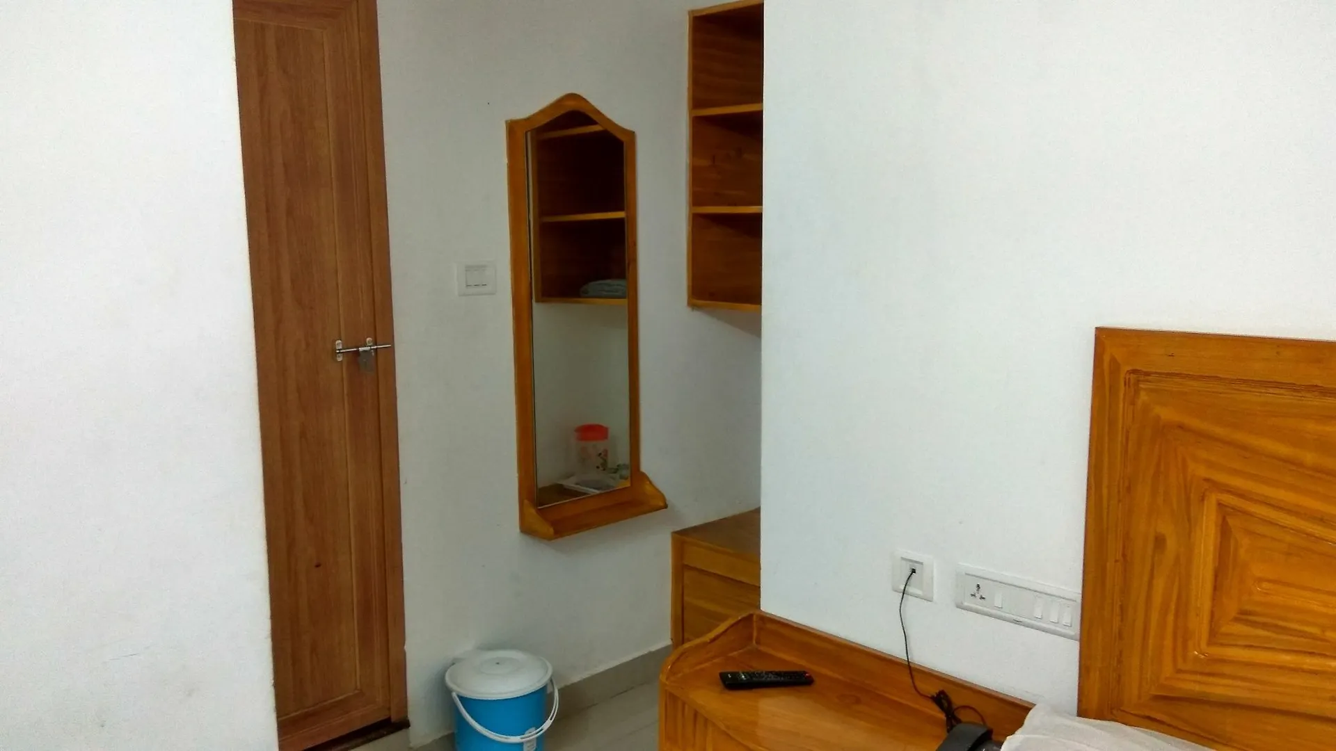 山林小屋 3R Cottage 蒙纳